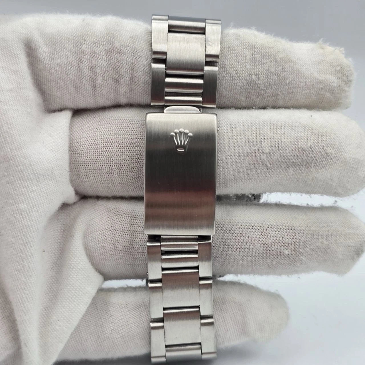 Rolex Explorer II 16570 Polar White Dial Stainless Steel 40mm Watch