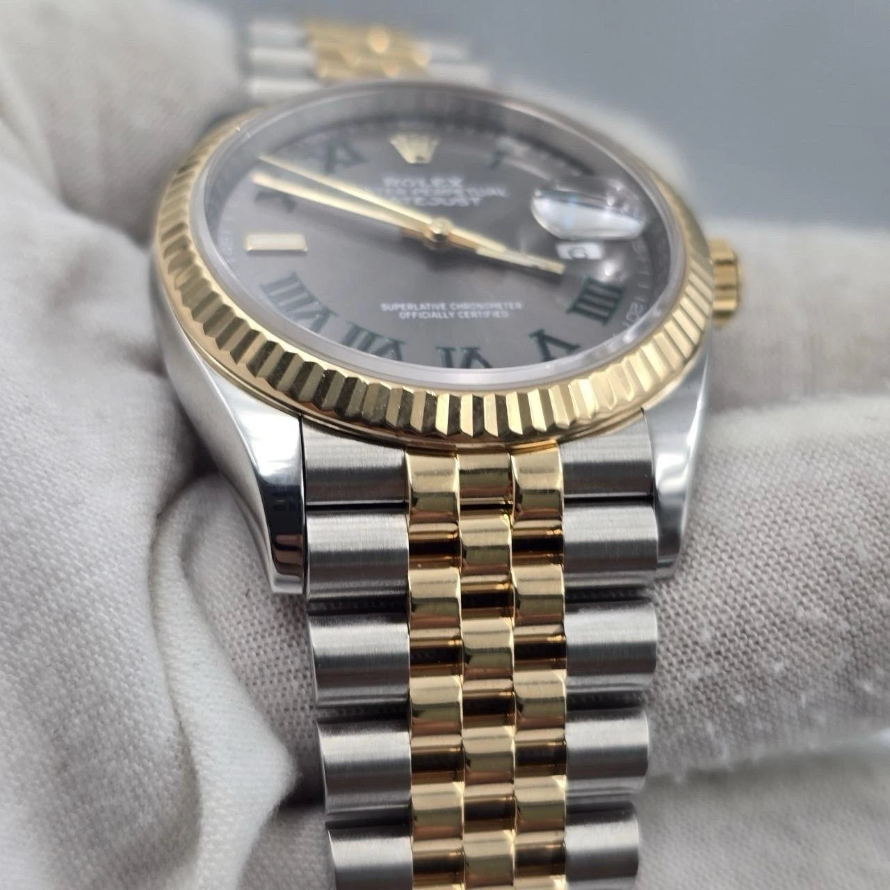 2022 PAPERS Rolex Datejust 36mm Wimbledon Yellow Gold Fluted Jubilee 126233 BOX