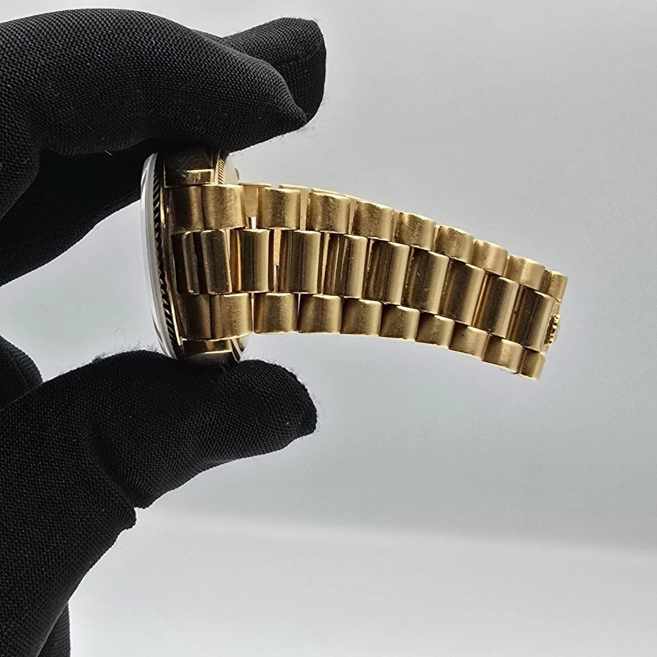 Rolex Day-Date 18038 President 18k Gold FACTORY Black Dial 36mm Watch