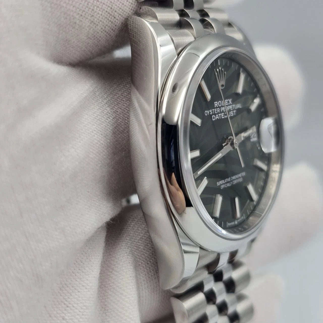 2023 PAPERS Rolex Datejust Green Palm Motif Dial Steel Jubilee 36mm 126200 BOX