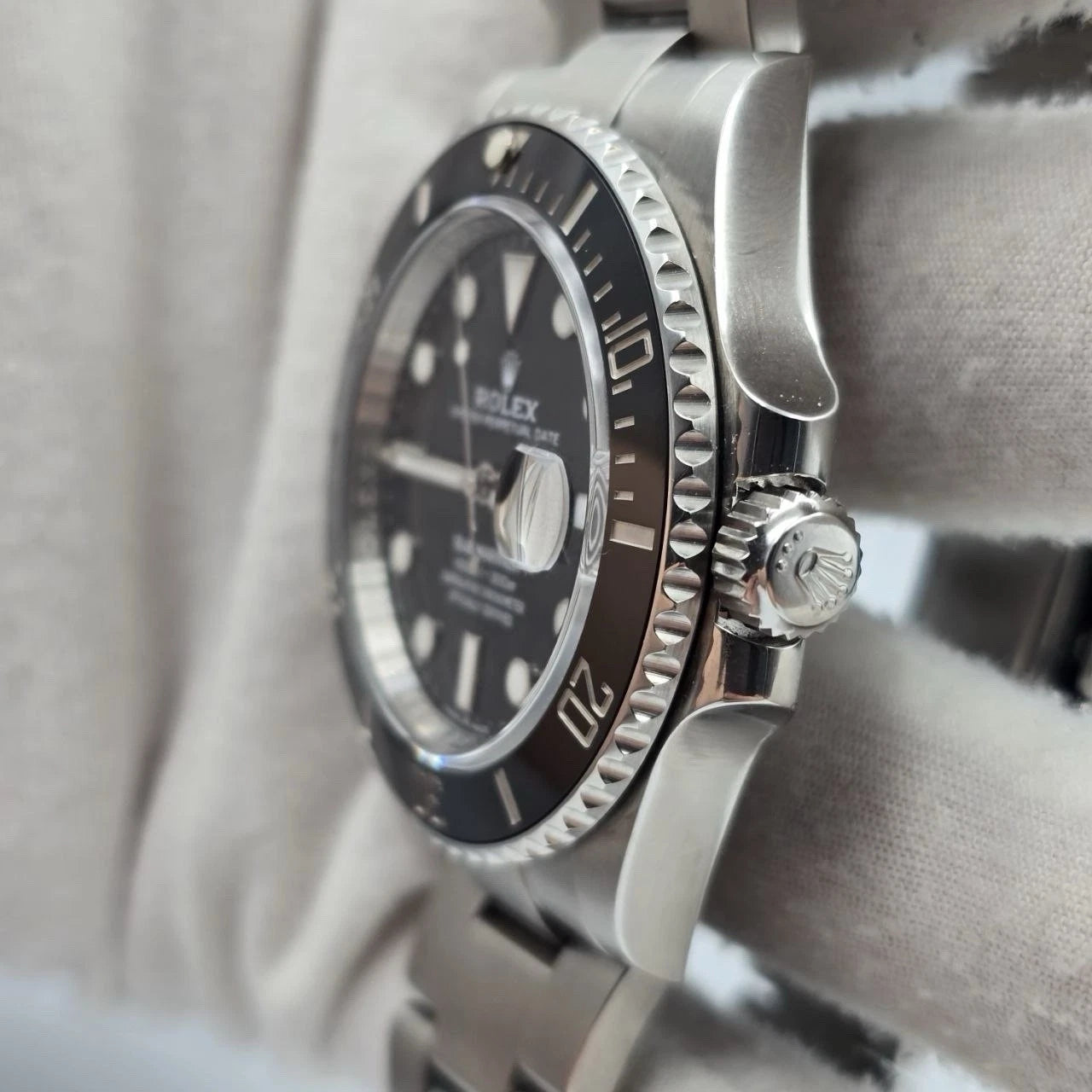 Rolex Submariner 126610LN 4