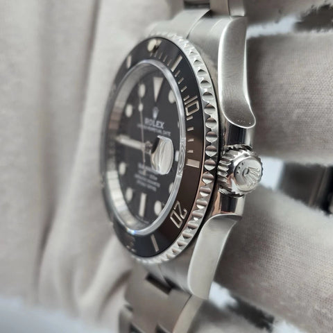 Rolex Submariner 126610LN 4
