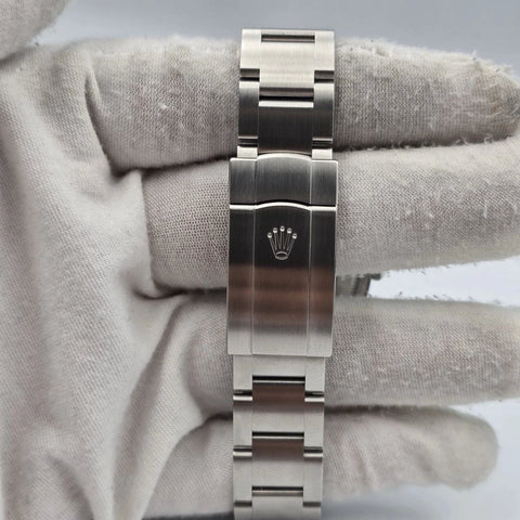 Rolex Oyster Perpetual 126000 Lavender 7