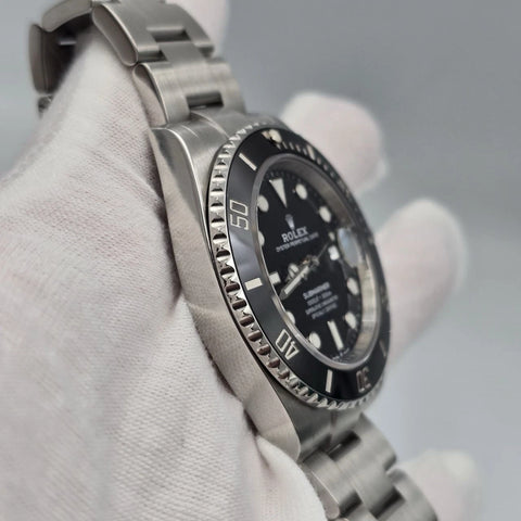 2020 PAPERS Rolex Submariner Date 41mm Black Ceramic 126610LN Watch BOX