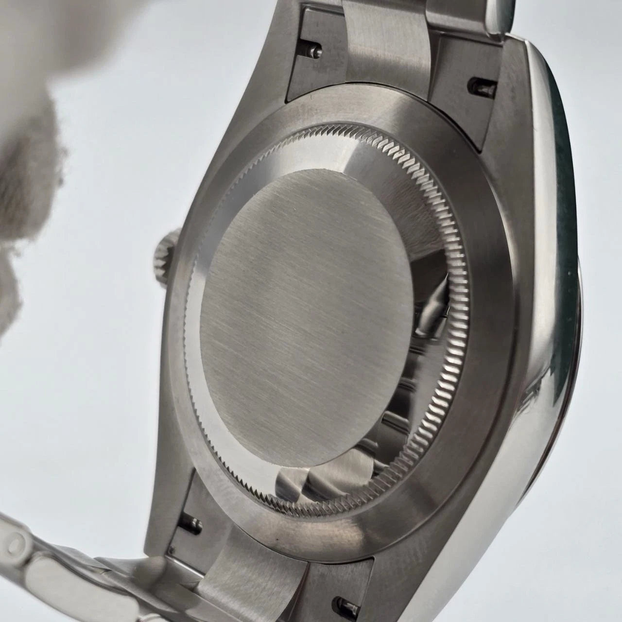 Rolex Oyster Perpetual 124300 8