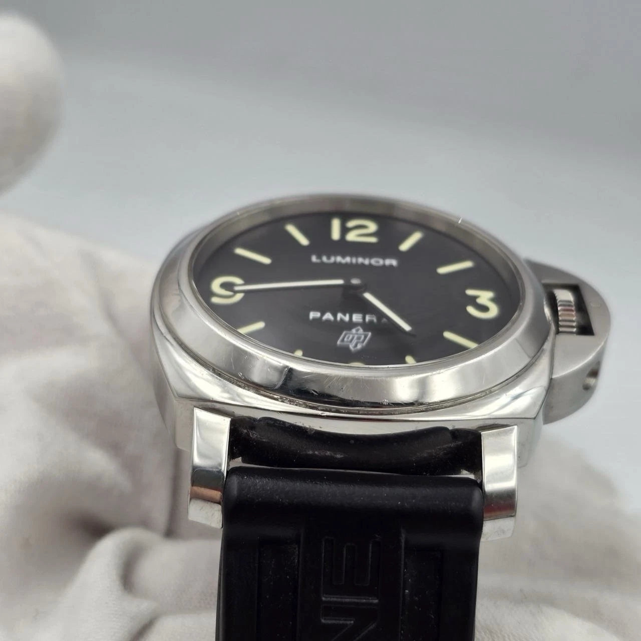 Panerai Luminor Base Logo Stainless Steel Black Rubber Strap 44mm Watch PAM01000
