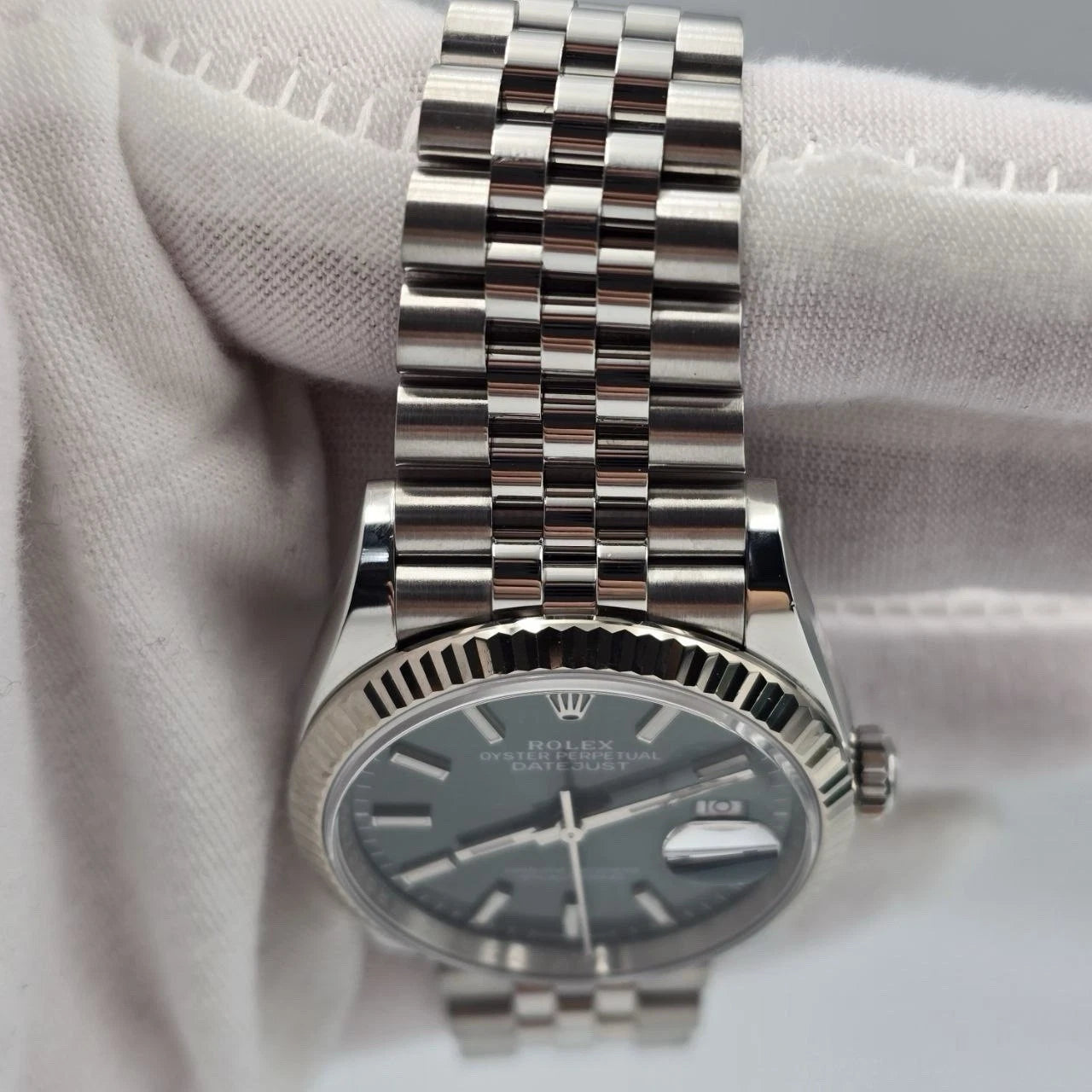 2023 PAPERS Rolex Datejust 36mm Mint Green Dial Fluted Jubilee 126234 BOX