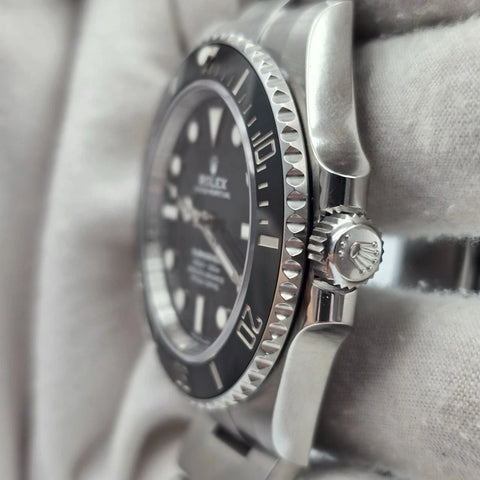 Rolex Submariner 124060
