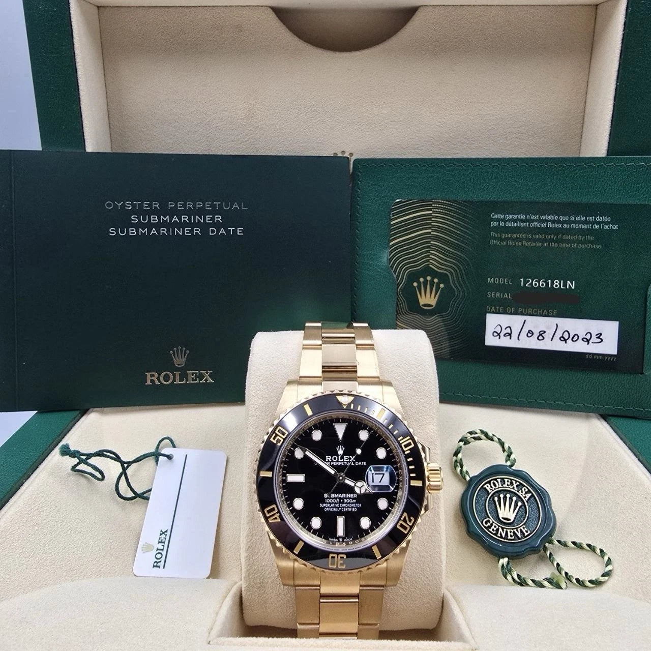 PAPERS 2023 Rolex Submariner Date 41mm 18k Yellow Gold Black Dial 126618LN BOX