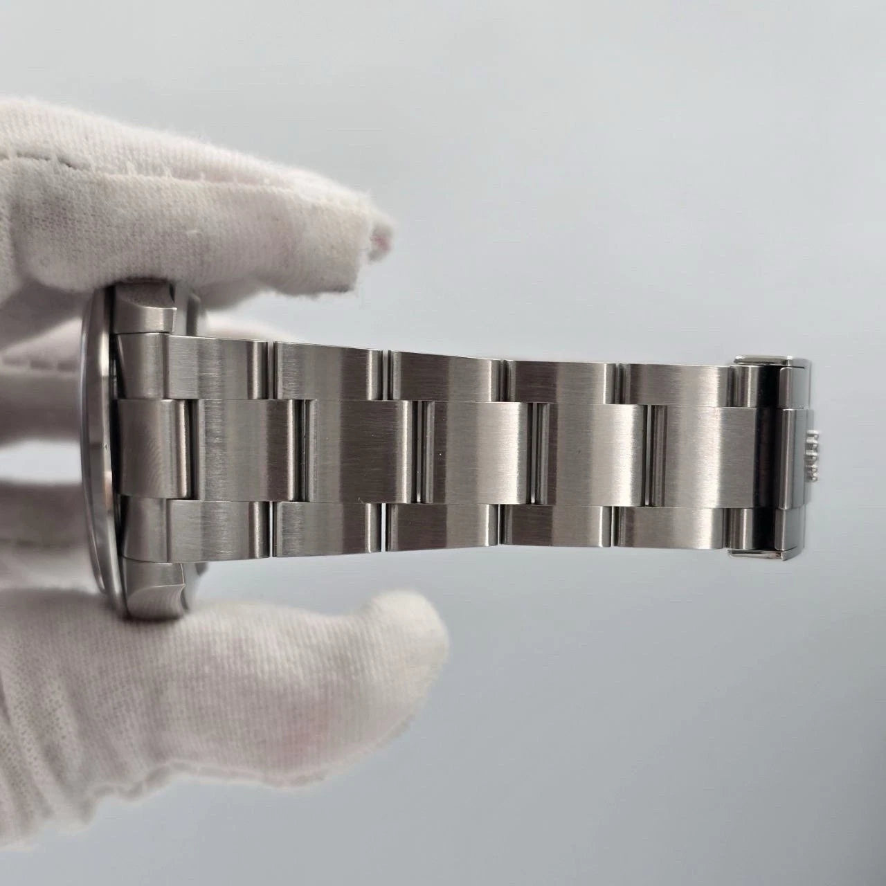 PAPERS 2024 Rolex Explorer I 40mm 224270 Stainless Steel Black Dial BOX