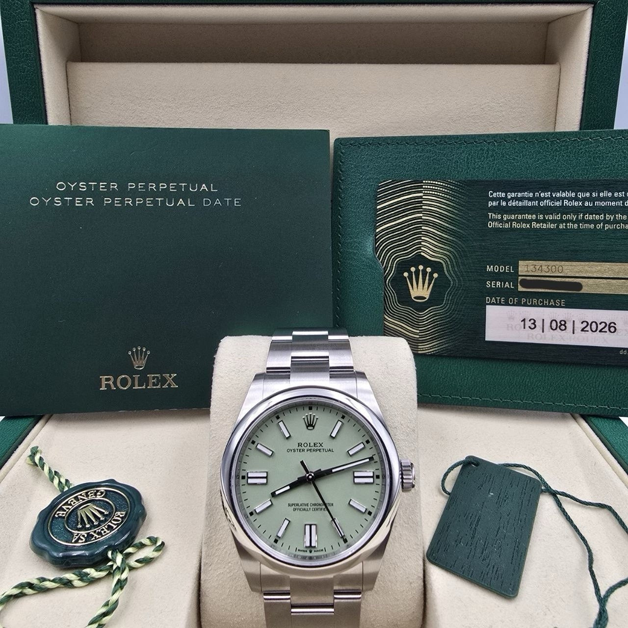 NEW 2026 Rolex Oyster Perpetual Pistachio Dial Stainless Steel 41mm 134300