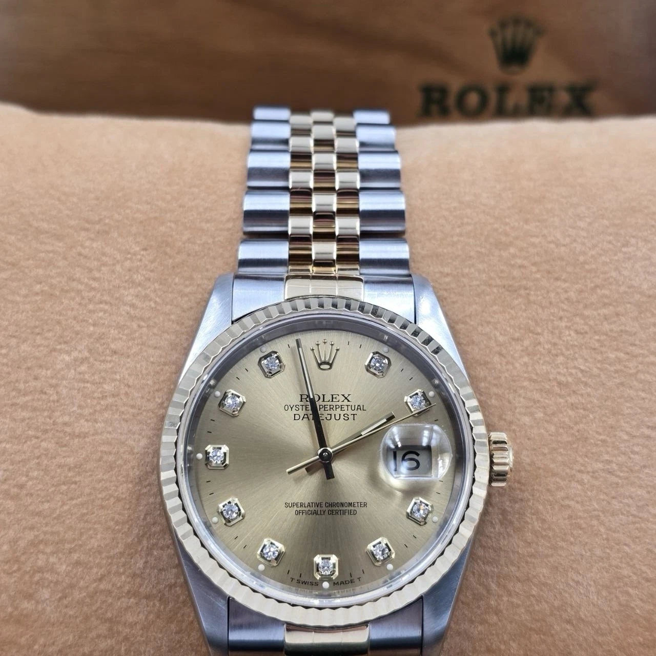 PAPERS Rolex Datejust 36mm Champagne Diamond Dial Two Tone Jubilee 16233 BOX