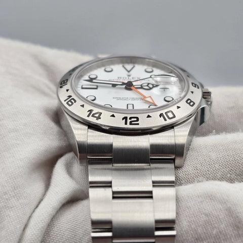 Rolex Explorer II 226570 5