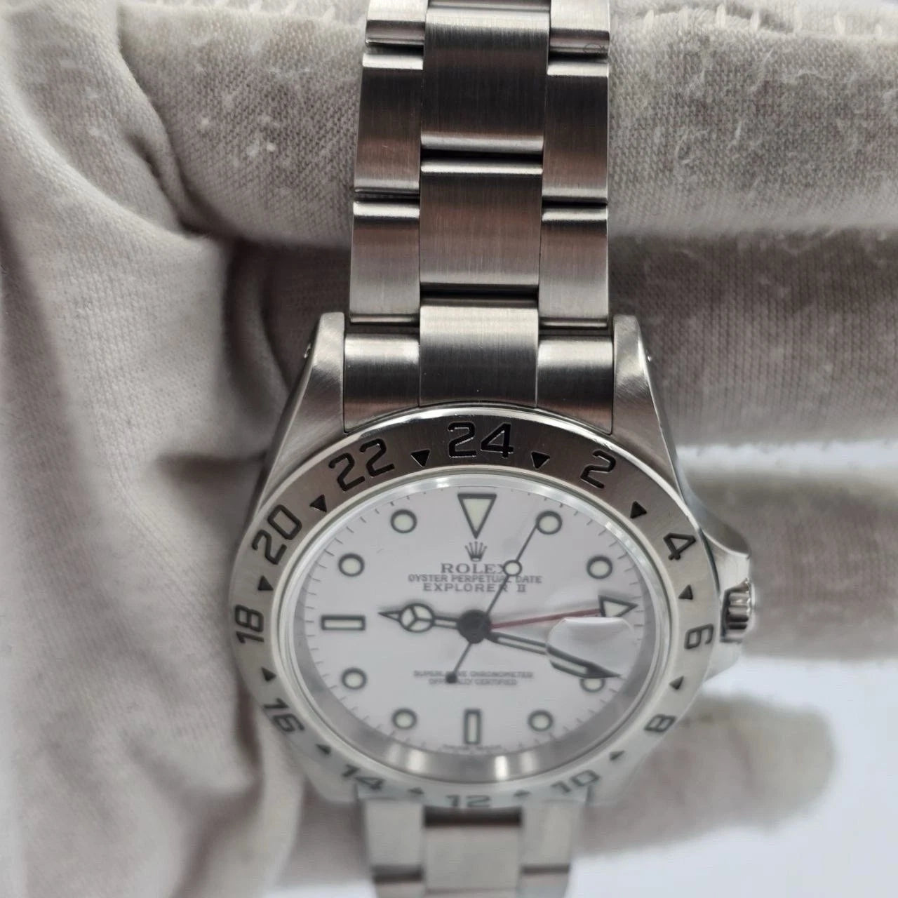 Rolex Explorer II 16570 Polar