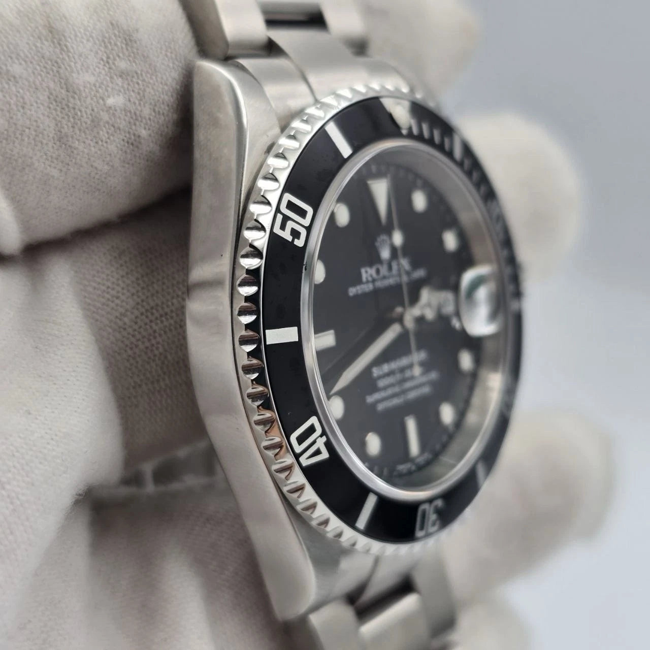 Rolex Submariner 16610 2005 2