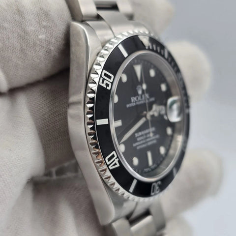 Rolex Submariner 16610 2005 2