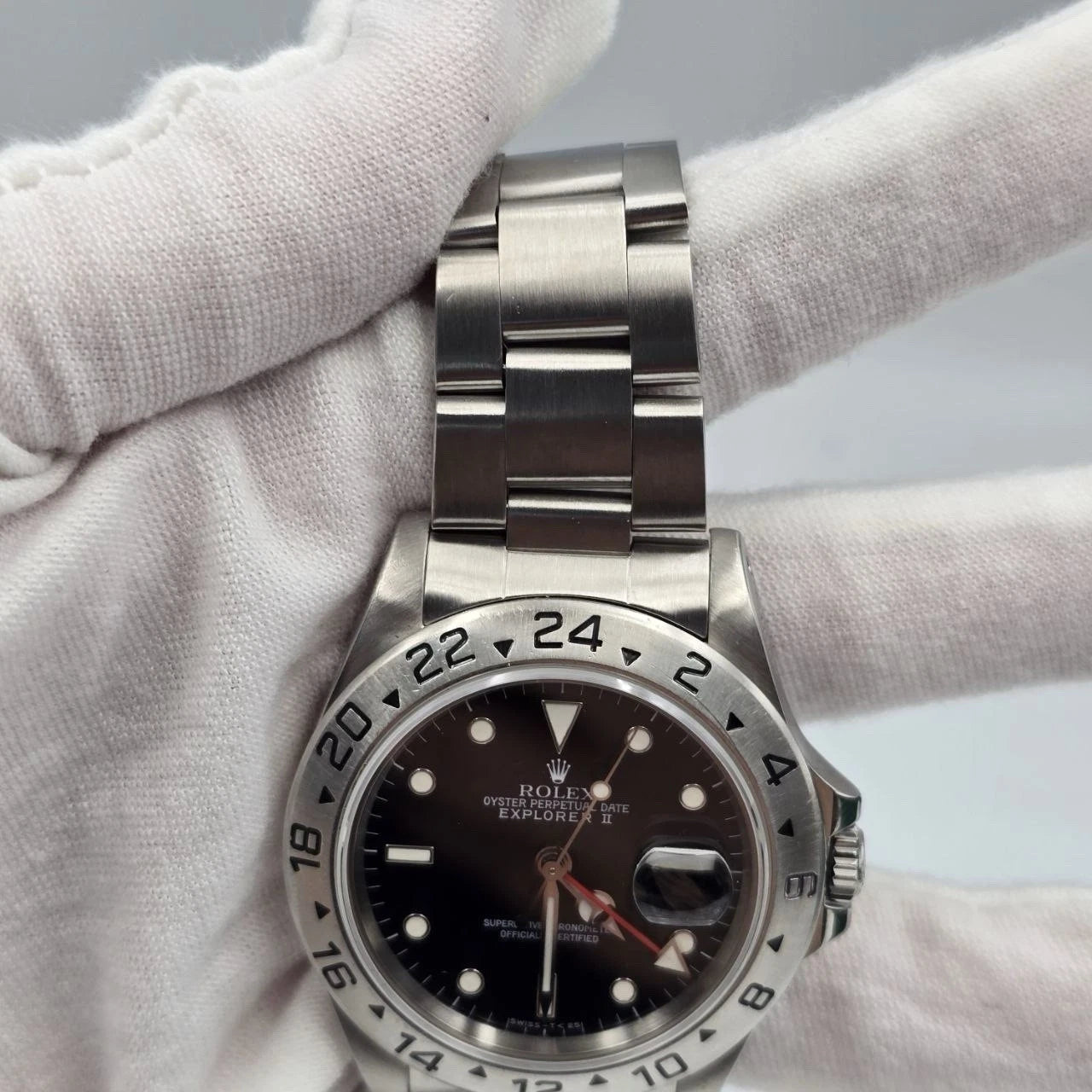 PAPERS Rolex Explorer II Stainless Steel Black Dial 40mm Watch 16570 + 2011 RSC