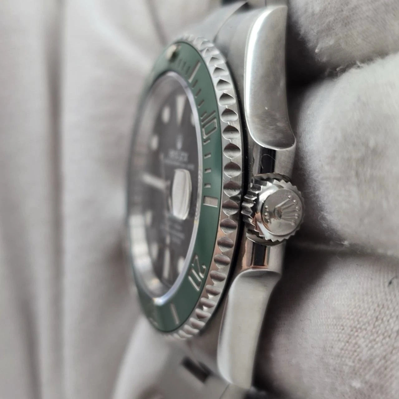 PAPERS 2023 Rolex Submariner Date Starbucks Green 126610LV 41mm