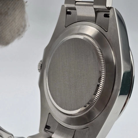 Rolex Explorer II 226570 8