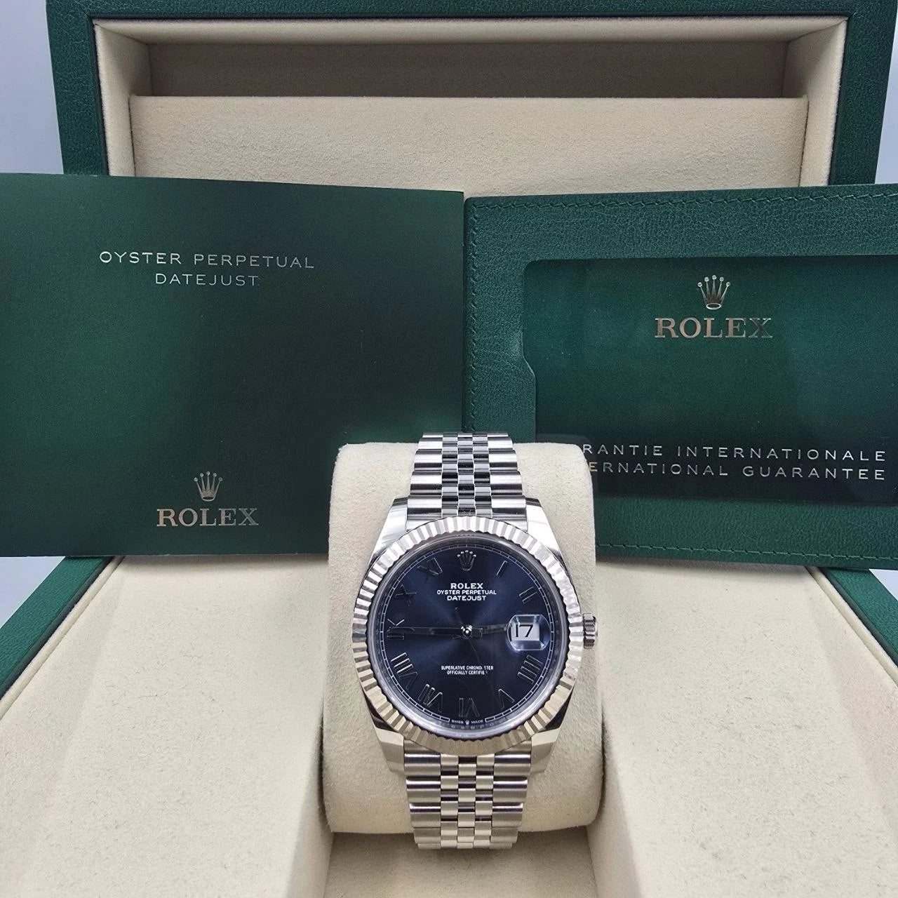 NEW 2026 Rolex Datejust 41mm 126334 Blue Roman Dial Fluted Bezel Jubilee UNWORN