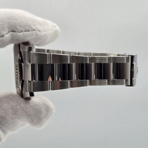 NEW 2025 Rolex Datejust 41mm 126334 Oyster Mint Green Dial Fluted Bezel UNWORN