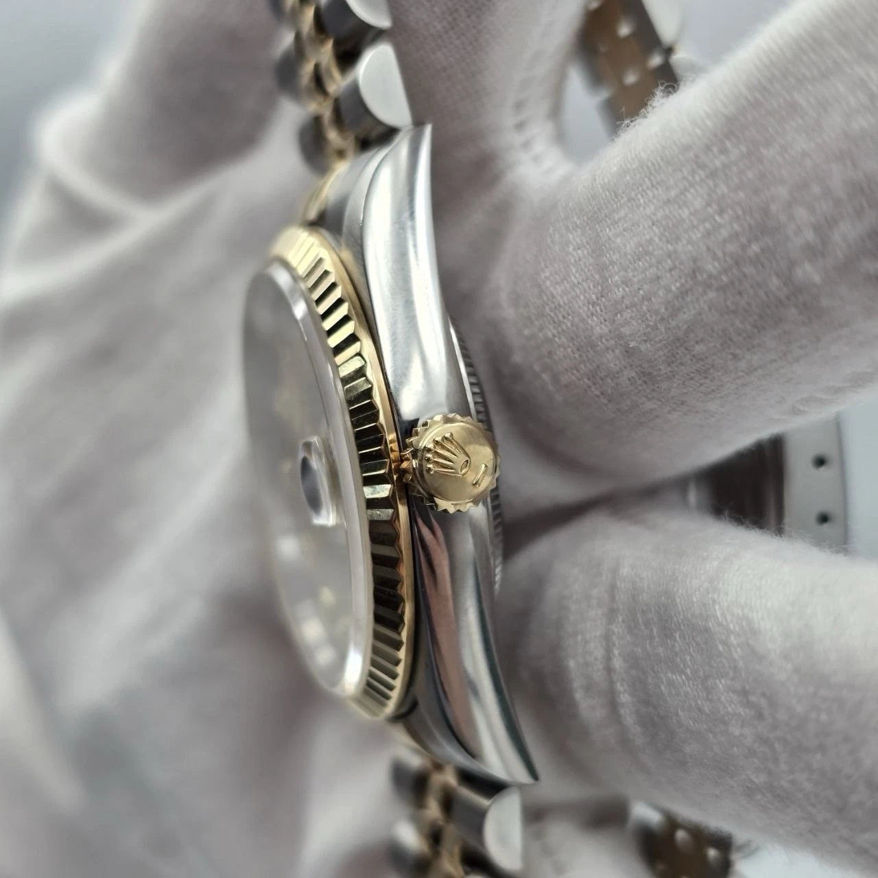 PAPERS Rolex Datejust 36mm Champagne Diamond Dial Two Tone Jubilee 16233 BOX