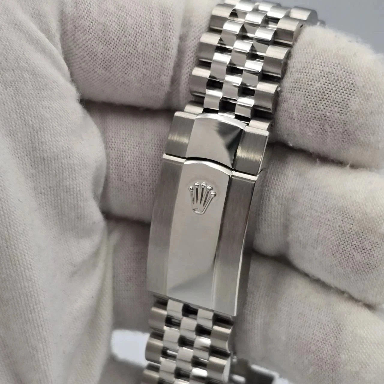 Rolex Datejust 126300 Wimbledon 8
