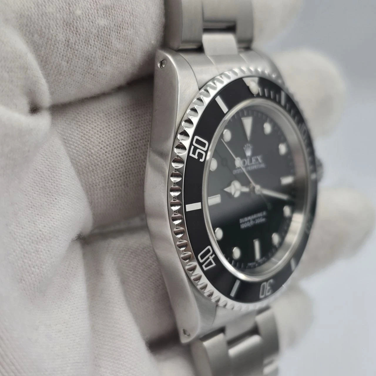 2005 Rolex Submariner No Date 14060M 2 Liner Black Dial Stainless Steel 40mm