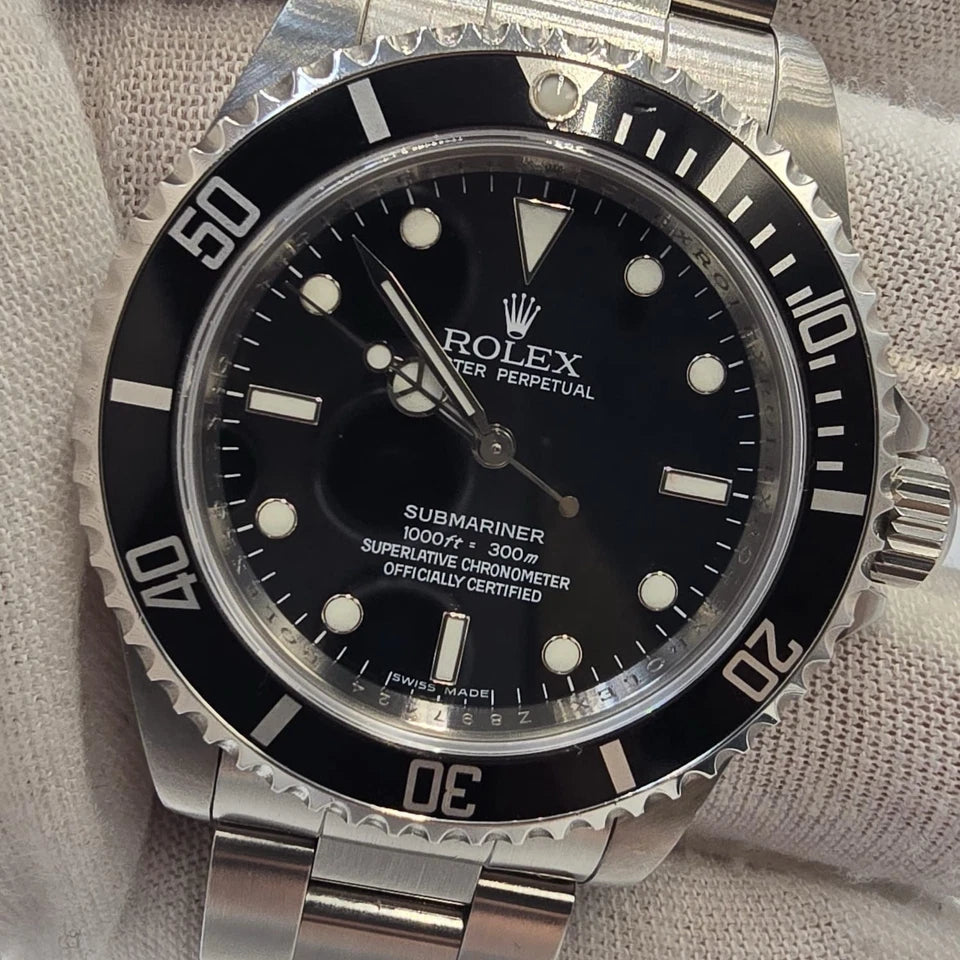 Rolex Submariner No Date 14060M 4 Line REHAUT Black Dial 40mm Automatic Watch