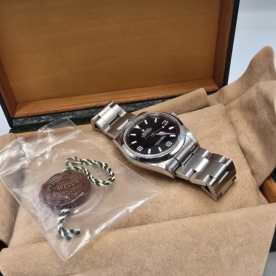 PAPERS 2002 Rolex Explorer I 114270 Automatic 36mm Steel Black Dial Watch BOX