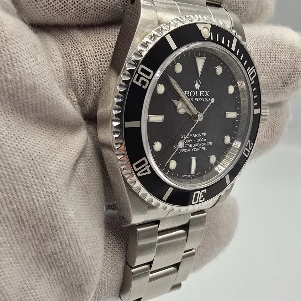 Rolex Submariner No Date 14060M 4 Line REHAUT Black Dial 40mm Automatic Watch