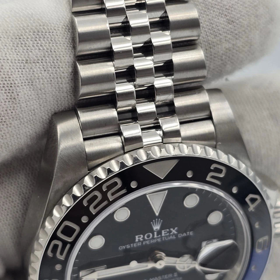 PAPERS 2024 Rolex GMT-Master II BATGIRL Steel JUBILEE 40mm 126710BLNR BOX