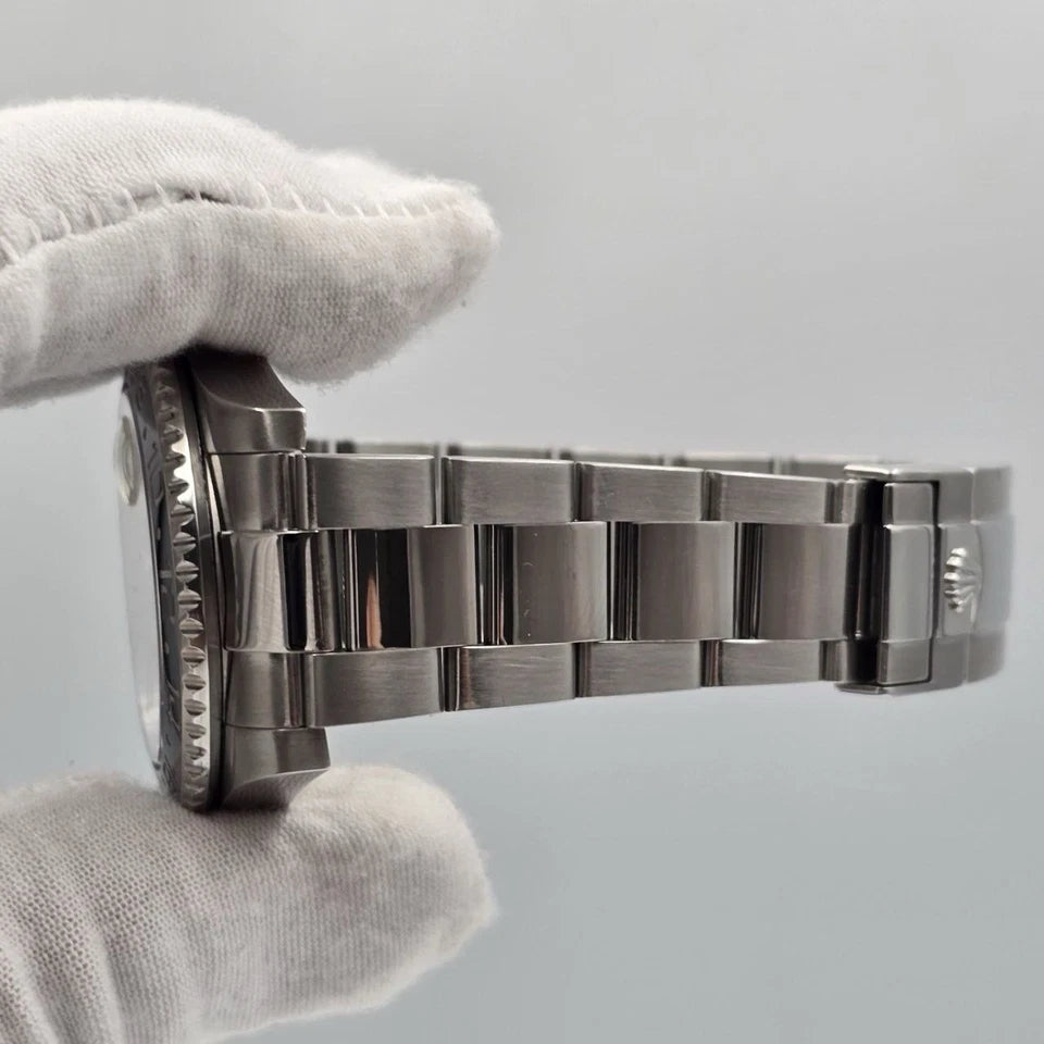 MINT Rolex GMT Master II Green Arrow 116710LN Steel Ceramic Black 40mm Watch