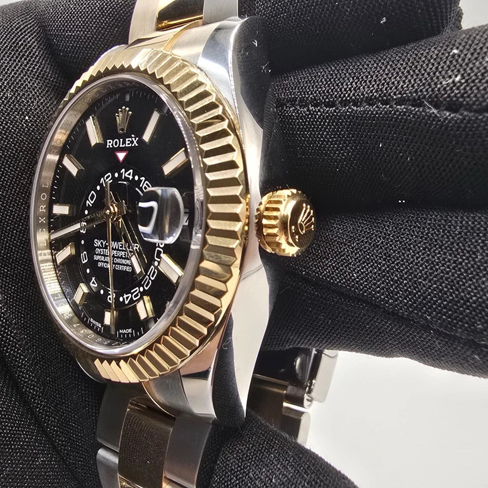 2022 MINT PAPERS Rolex Sky-Dweller Two-Tone Gold Steel Black 42mm 326933 BOX