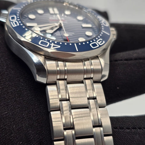 PAPERS 2024 Omega Seamaster Diver 300M Blue Dial 42mm 210.30.42.20.03.001 BOX