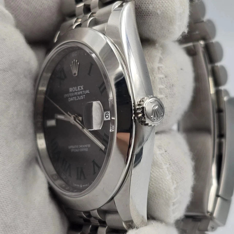 NEW 2026 Rolex Datejust 41mm Steel Smooth Wimbledon Dial Jubilee 126300 UNWORN